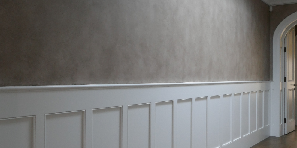Painting the interior of a home Painting the interior of a home